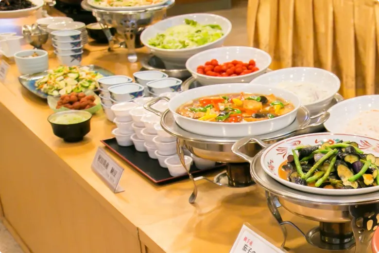 朝食