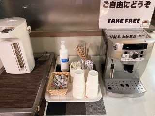 写真：ウェルカムコーヒー（無料コーヒーサービス）