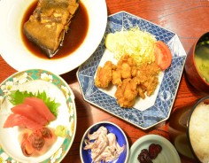お食事