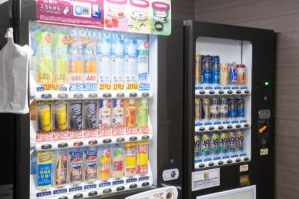 自動販売機（お酒・ソフトドリンク）／製氷機