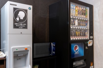 自動販売機（お酒・ソフトドリンク）／製氷機