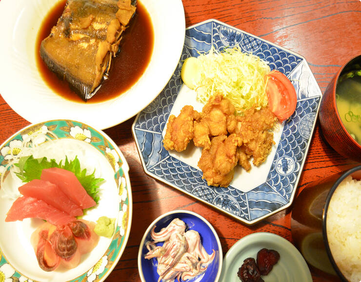 お食事