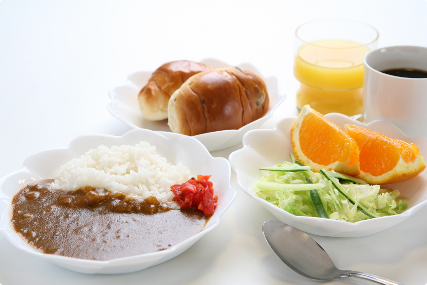 朝食