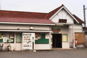 写真：JR八高線「毛呂（もろ）駅」