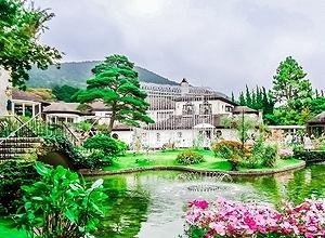 箱根ガラスの森美術館