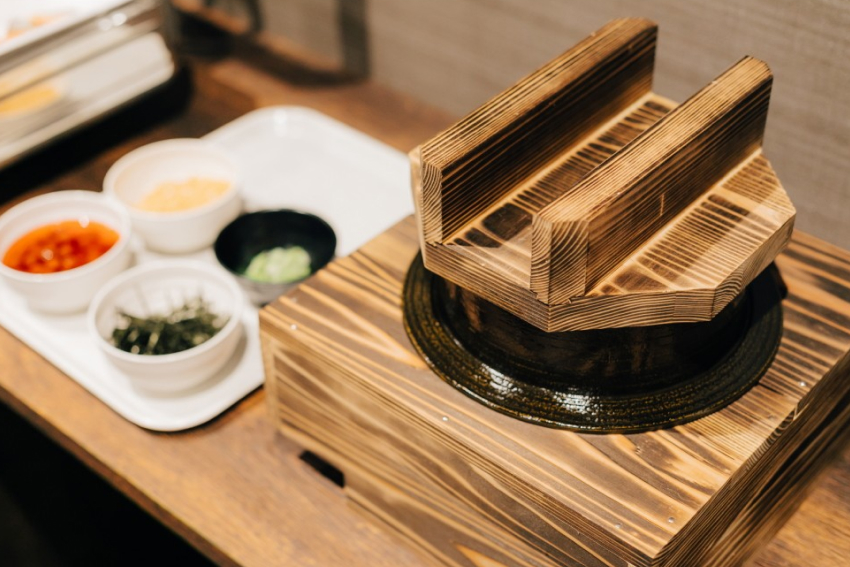 朝食