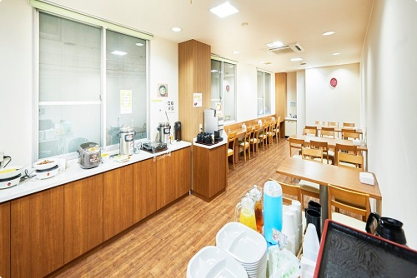朝食会場