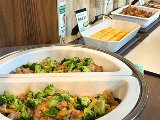 写真:朝食バイキングメニュー