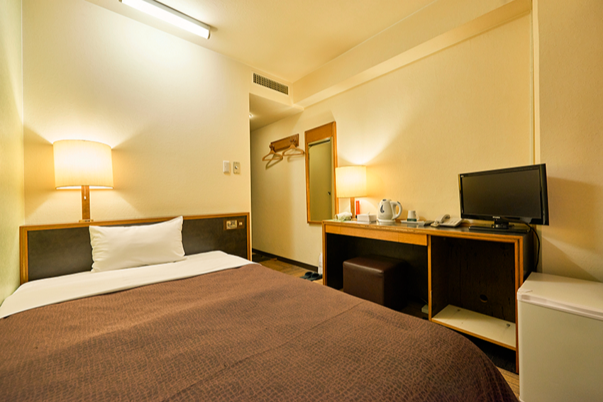 客室：セミダブルルーム１