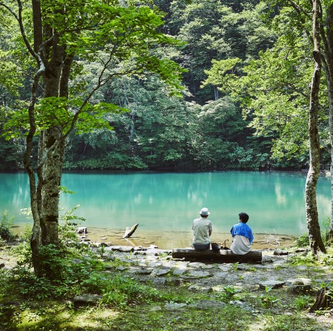 ドッコ沼：山形グランドホテル