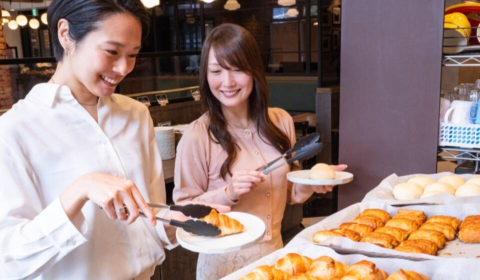 朝食