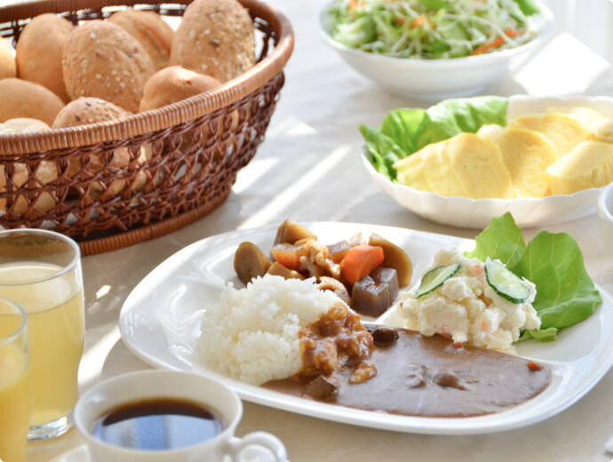 朝食