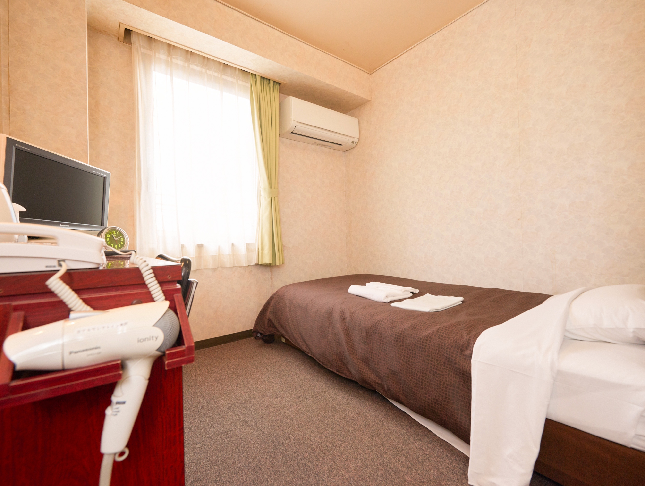 ホテルセレクトイン米沢:客室