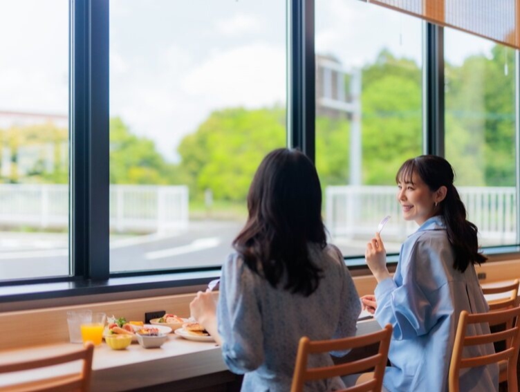 朝食：ほてる寛楽プレミア富士山・新御殿場インター・国道246